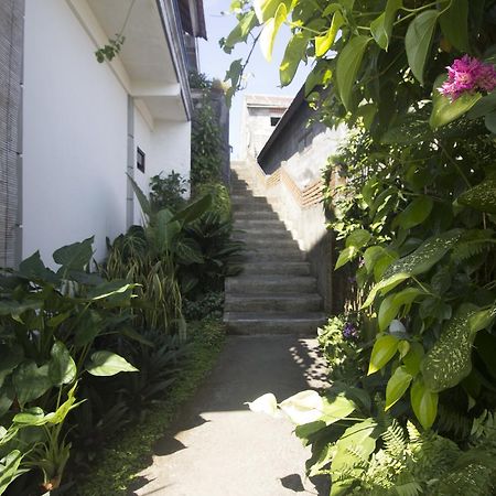 Dangin Mangkalan Homestay Munduk  Exterior photo