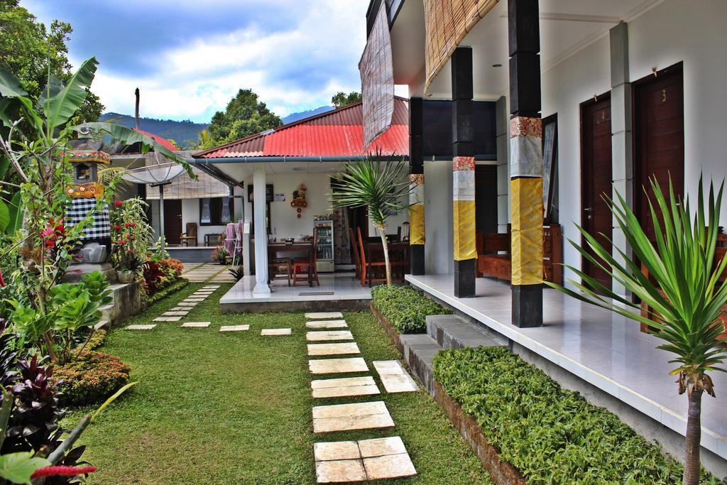 Dangin Mangkalan Homestay Munduk  Exterior photo