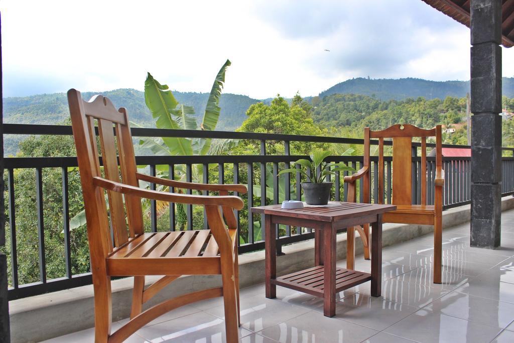 Dangin Mangkalan Homestay Munduk  Room photo