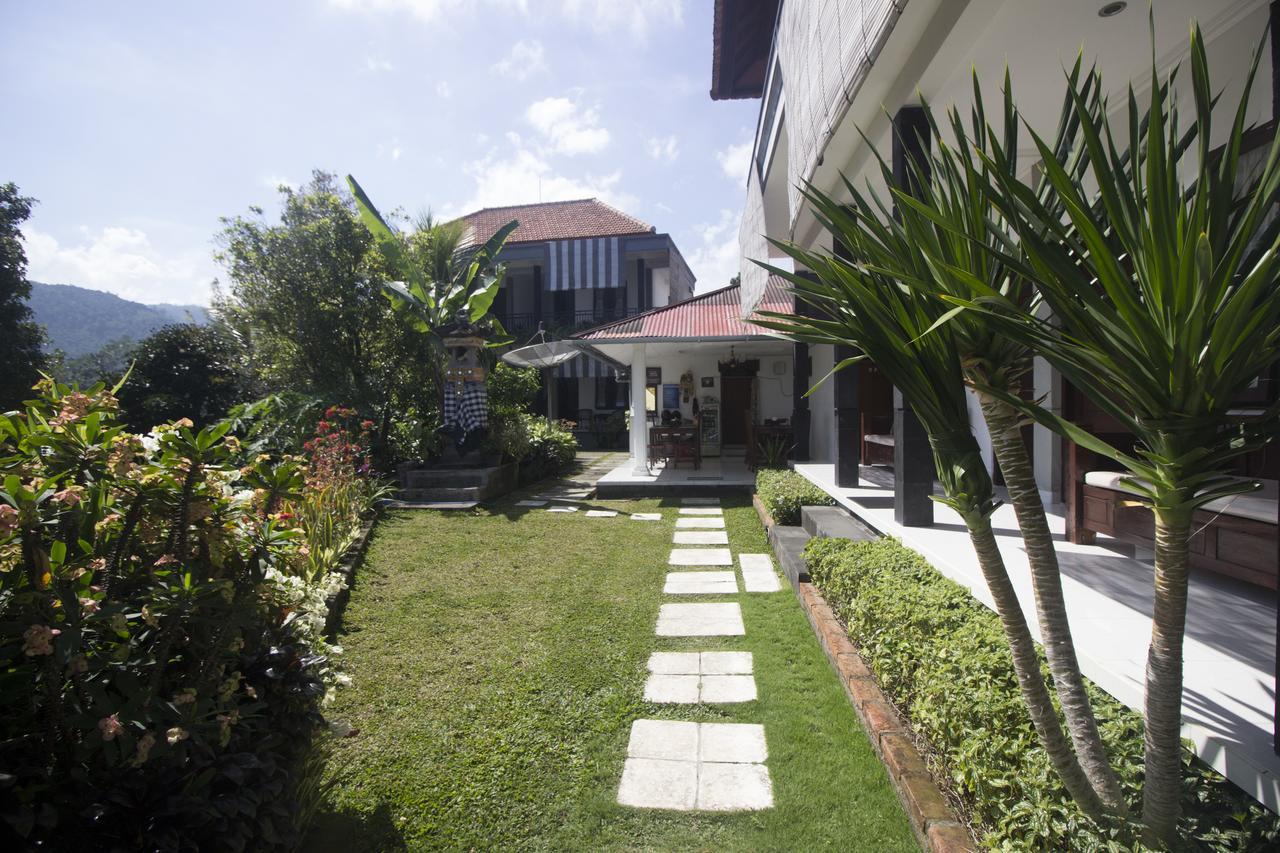 Dangin Mangkalan Homestay Munduk  Exterior photo